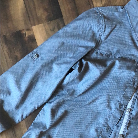 Marmot button up - Picture 3 of 6